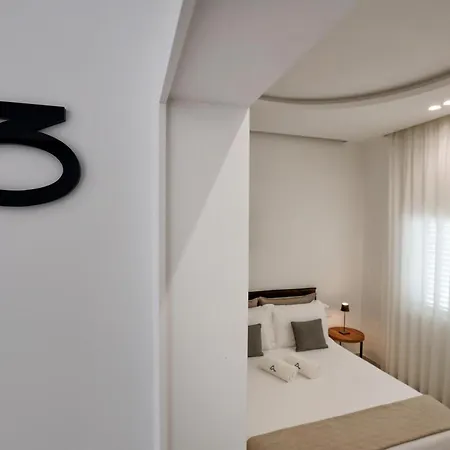 Daline Bed & Breakfast 4*